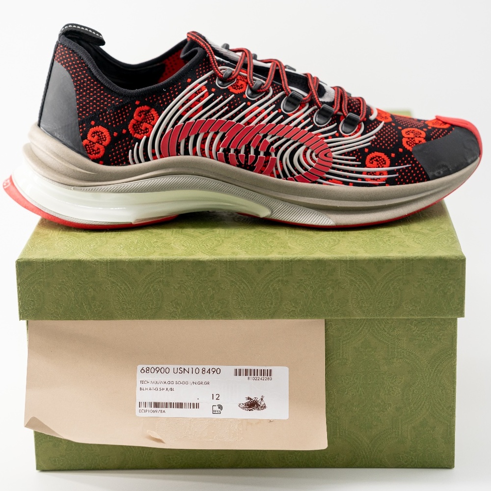 Size 12G - Gucci Run Sneaker Black Red GG - Picture 11 of 12
